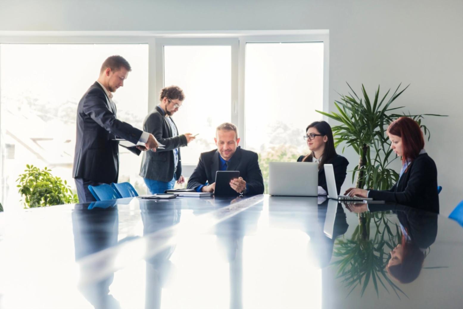 Formation en analyse financière avec Zelvaxilthicstudio